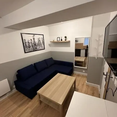 Appartement Jeanne D'arc - Rdc Droite *